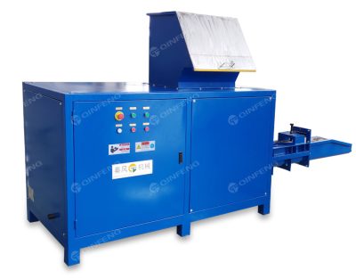 泡沫废物回收：秦风EPS冷压机的解决方案