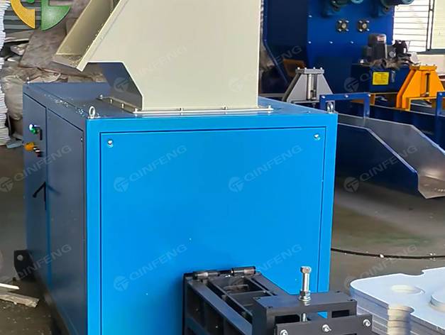 EPS冷压机CF-CP150